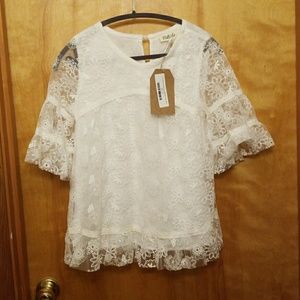 Lace boutique top